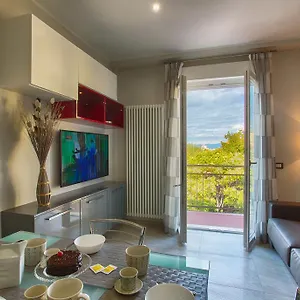Versilia Apartment Lido di Camaiore