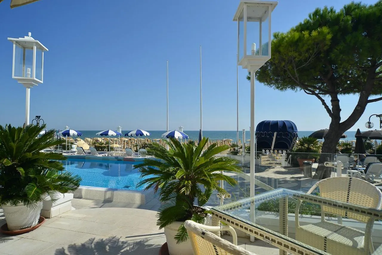 Hotel Anthony Lido di Jesolo 4*,  Italien