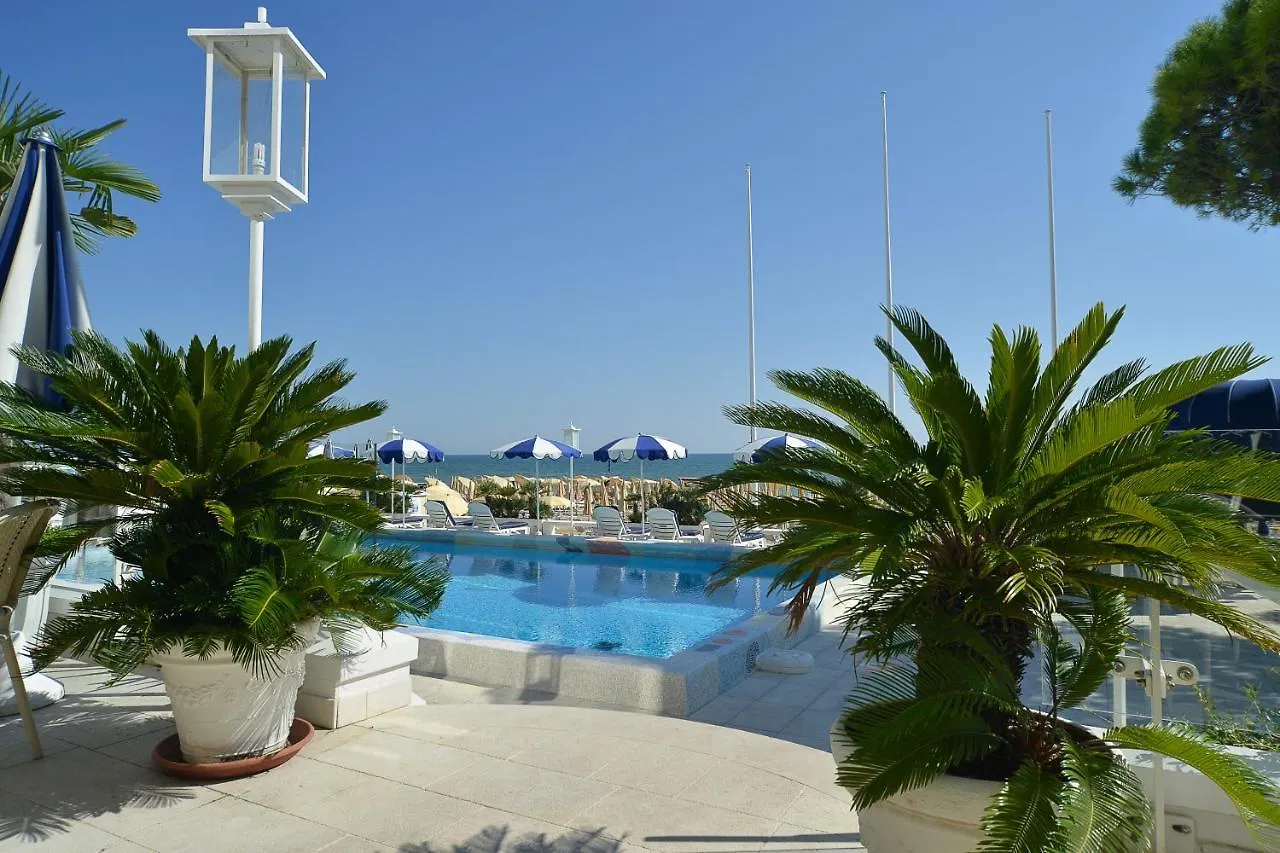 Hotel Anthony Τζεσόλο Λίντο
